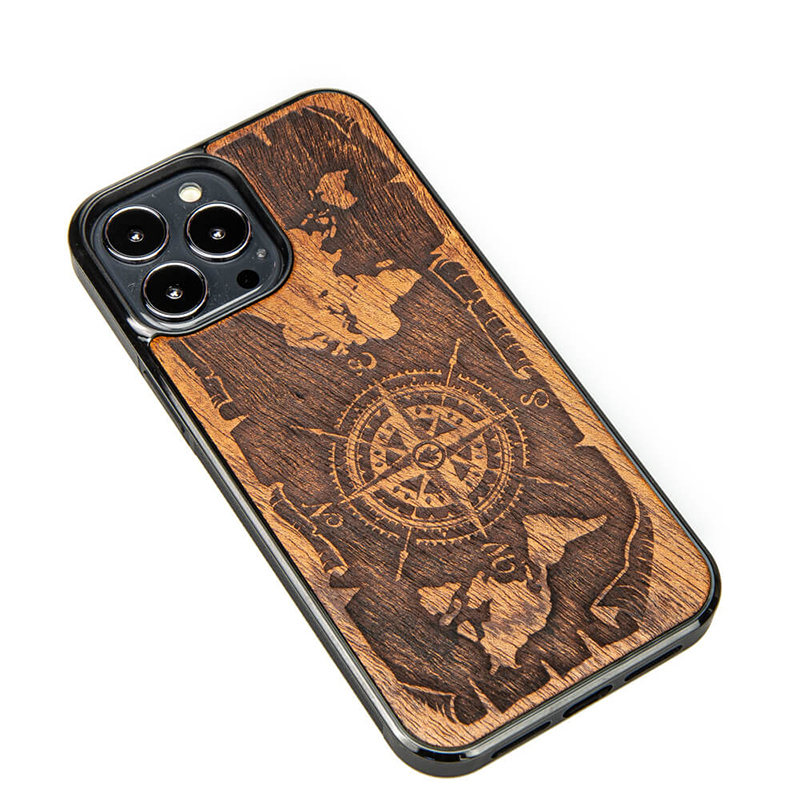 Bewood Róża Wiatrów Merbau - Etui do iPhone 13 Pro Max
