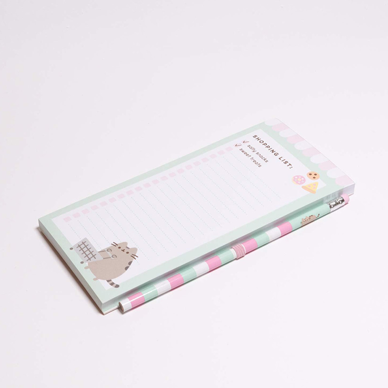 Pusheen - Magnetyczny notatnik / lista zakupów na lodówkę + ołówek (10 x 21 cm)