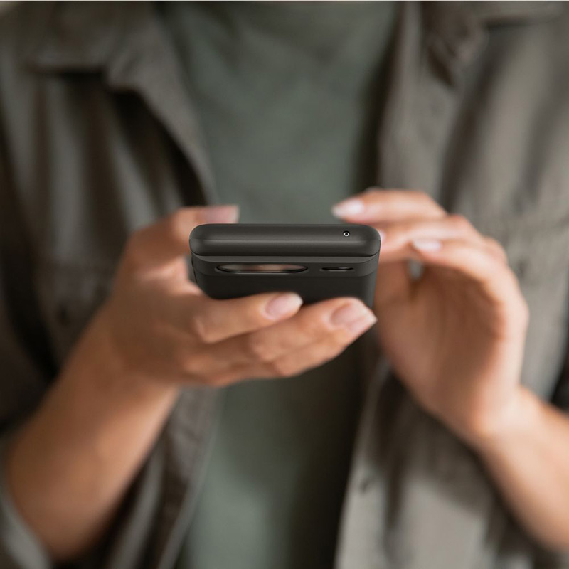 Spigen Thin Fit - Etui do Google Pixel 8 (Czarny)