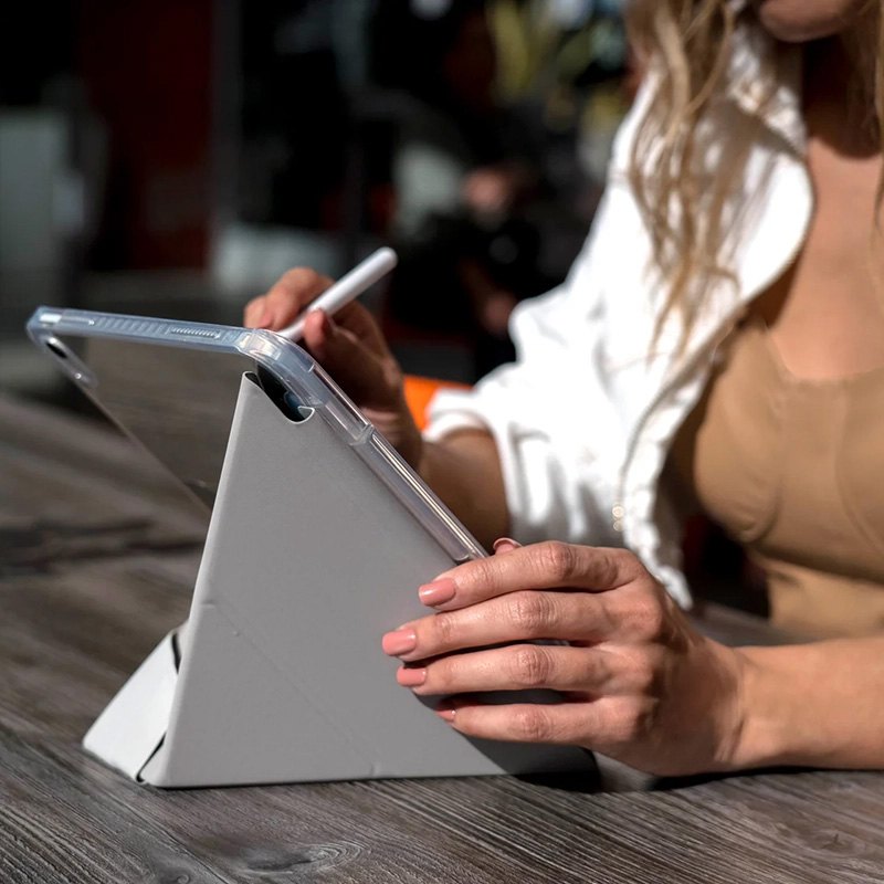 STM OPP – Etui origami iPad 11" (2025) / 10.9" (2022) (czarny)