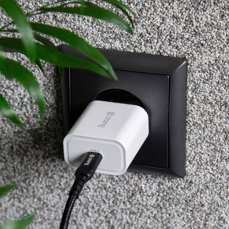 Crong USB-C Travel Charger – Ładowarka sieciowa USB-C Power Delivery 20W (biały)