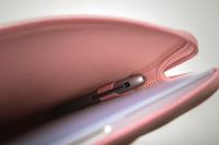 Moshi Pluma - Pokrowiec MacBook Pro 14" (M4/M3/M2/M1/2024-2021) (Carnation Pink)