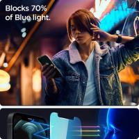 Spigen GLAS.TR EZ FIT Privacy 2-Pack - Szkło hartowane z filtrem światła niebieskiego do iPhone 14 / iPhone 13 Pro / iPhone 13 2 szt