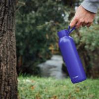 Quokka Solid With Strap - Butelka termiczna ze stali nierdzewnej 630 ml z paskiem (Dusk Blue)