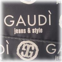 GAUDI Colour - Etui na aparat