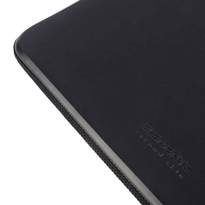 TUCANO Elements 2 - Pokrowiec MacBook Air 13” (M4/M3/M2/M1/2025-2018) / Pro 13" (czarny)
