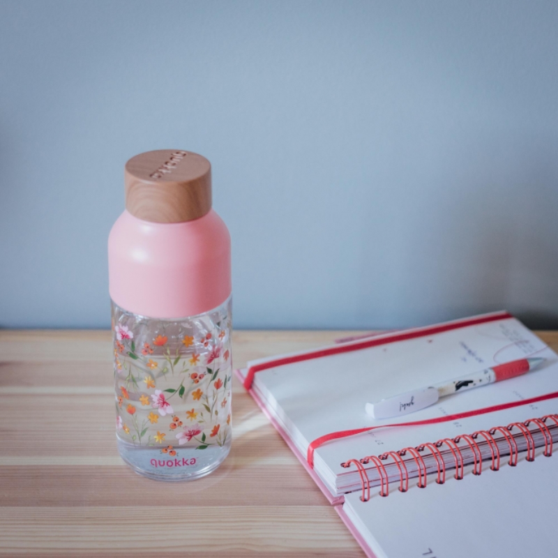 Quokka Ice - Butelka na wodę ecozen 570 ml (Pink Flowers)