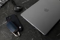 Moshi iGlaze Hardshell Case - Obudowa MacBook Air 13.6" M4 (2025) / M3 (2024) / M2 (2022) (Stealth Clear)