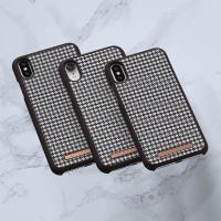 Nordic Elements Saeson Idun - Materiałowe etui iPhone XR (Dark Brown Pattern 2)